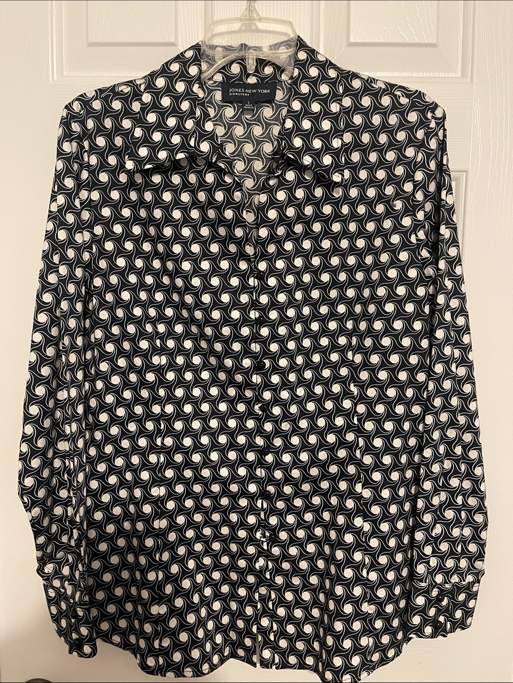 Jones New York Black & White Swirl-Print Button Down Shirt